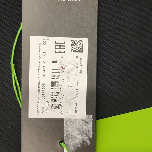 Hugo Boss men's Large polo - Picture 7 of 7